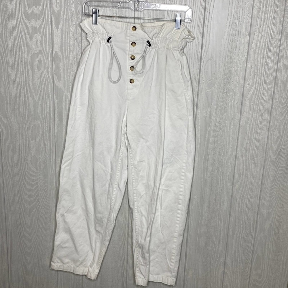Urban outfitters paper bag high rise white pant